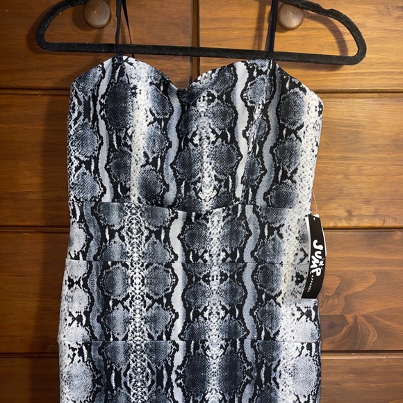 snakeskin dress - Picture 1 of 3